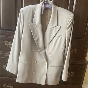 Elegant Cream Blazer with Gold Buttons